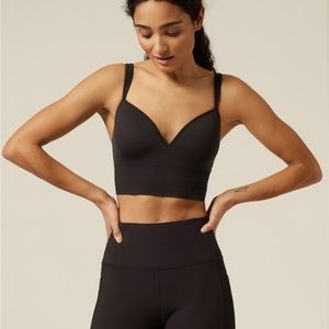 Athlete embrace bra size D-DD